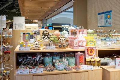 2000㎡一站式扫货！魔都超人气日本超市APIO，每晚半价享日用百货